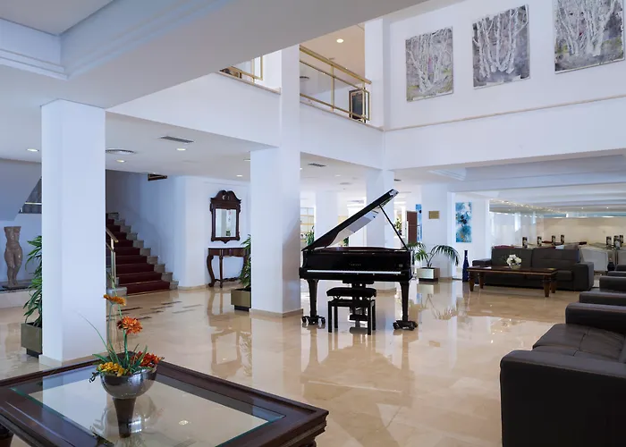 CM Playa Del Moro